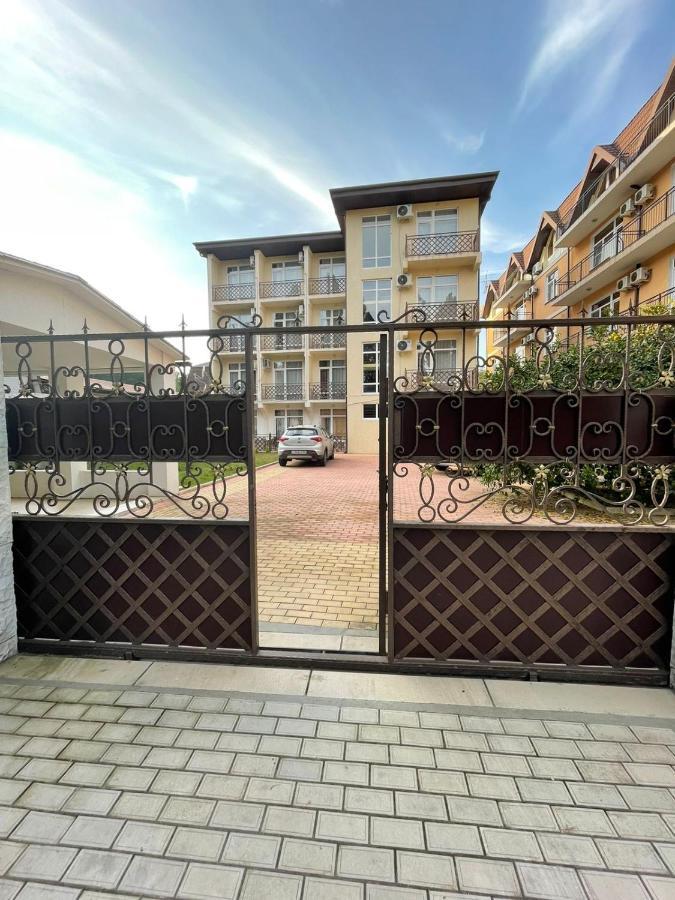 Hotel Anna 皮聪达 外观 照片